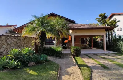 Casa Térrea à Venda ou Locação no Condomínio Vista Alegre Sede – Vinhedo/SP