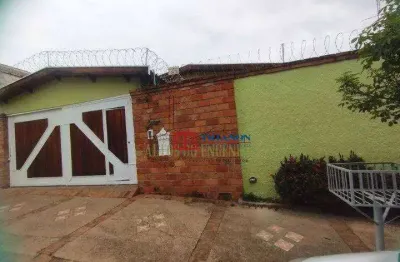 Casa com 3 quartos à venda na Rua Gomes Carneiro, Alto, Piracicaba