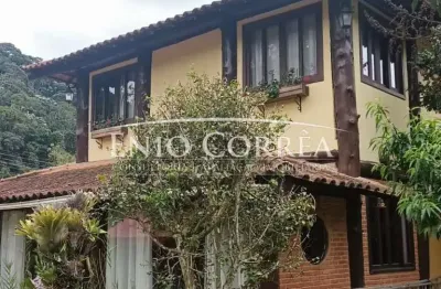 Casa com 3 quartos à venda no Albuquerque, Teresópolis , 600 m2 por R$ 1.100.000