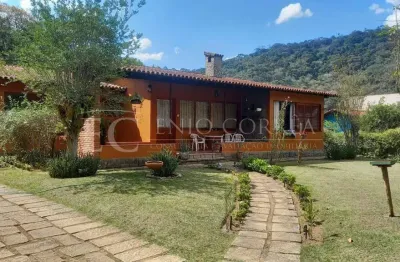 Casa com 4 quartos à venda no Albuquerque, Teresópolis , 260 m2 por R$ 880.000