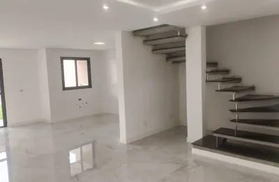 Sobrado Alto Padrão no Barro Preto – 3 Quartos, Suíte e Churrasqueira | R$ 749.000