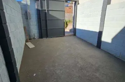 Casa para venda com 02 Qts, B. Aparecida, 01Qts Cruzeiro e 02Qts bairro J. das Rosas - Ibirité - MG