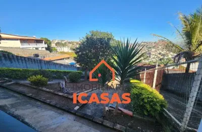 Casas para venda - 02 moradias independentes no Centro de Ibirité - MG