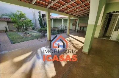 Casa 03 quartos, e 02 apartamentos, 02 lojas para venda, no bairro Masterville - Sarzedo - MG