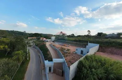 Terreno Comercial com construção avançada para montar comércios, na estrada da Angolana em São Roque, SP