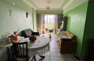 Apartamento com 100m² à Venda a poucos passos do Shopping Benfica - Fortaleza, Ceará