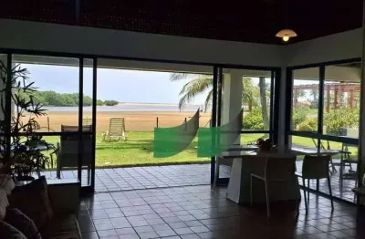 Casa com 4 dormitórios à venda, 250 m² por R$ 2.300.000,00 - Buraquinho - Lauro de Freitas/BA
