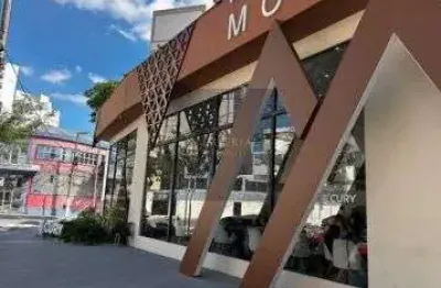 Ponto comercial à venda na Rua Clímaco Barbosa, Cambuci, São Paulo