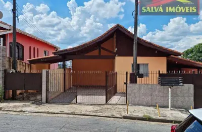 Casa com 4 quartos à venda na Rua Demétrio Leonidas Konidis, 26, Terra Preta, Mairiporã