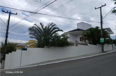 Casa com 4 quartos à venda na dos cambuís, pedra branca, palhoça por r$ 3.200.000