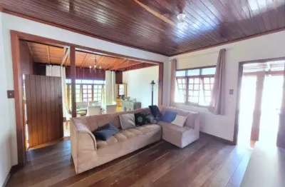 Casa com 4 quartos à venda na rua virgílio espíndola, 577, centro, são josé por r$ 1.600.000