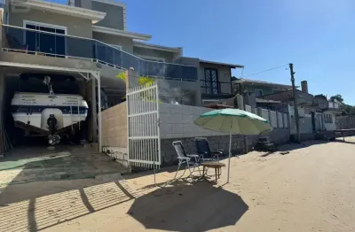 Casa com 3 quartos à venda na rua arcanjo cândido da silva, 1811, praia de fora, palhoça por r$ 2.330.000