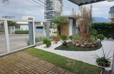 Casa com 4 quartos à venda na avenida dos lagos, 168, pedra branca, palhoça por r$ 2.862.000
