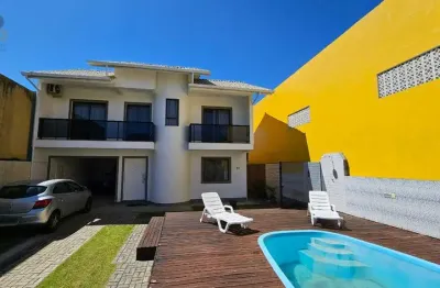 Casa com 3 quartos para alugar na rua antonio bazil schoroeder, 89, barreiros, são josé por r$ 9.900