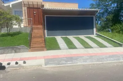 Casa com 3 quartos para alugar na Rua Arandú, 4, Pedra Branca, Palhoça por R$ 6.900