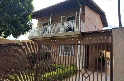 Sobrado com 5 dormitórios à venda, 238 m² por R$ 890.000,00 - Amaro - Londrina/PR