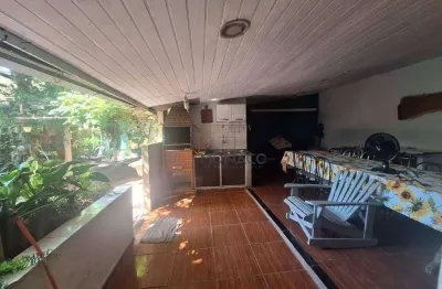 Excelente Casa assobradada em ótima localização de londrina