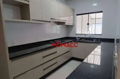 Casa com 3 dormitórios para alugar, 100 m² por R$ 2.000,00/mês - Jardim Tókio - Londrina/PR