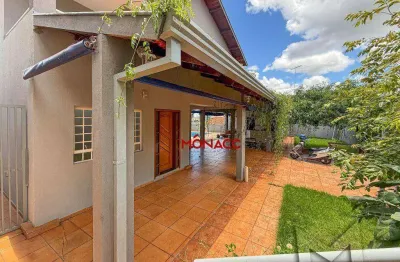 Sobrado Com Piscina e 4 dormitórios à venda, 216 m² por R$ 800.000 - Jardim Colúmbia D - Londrina/PR