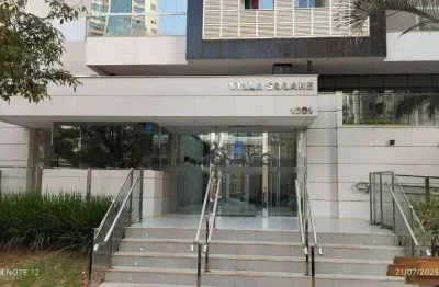 Apartamento na Gleba Palhano, impecável, todo equipado com armários e ótima localização.