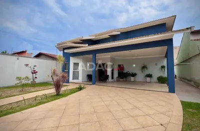 Excelente casa 3 quartos, sendo 2 suítes - Parque Oeste Industrial