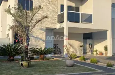 Sobrado alto padrão portal do sol green com 4 suites - 329 de área construida