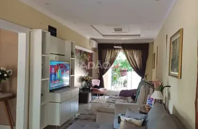 Chácara de 10.000 m2, em aparecida de goiânia, no jardim dom bosco, pronta morar e fazer eventos.