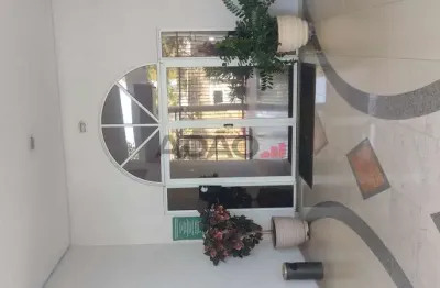 Apartamento com 3 quartos à venda na Rua 53, 280, Jardim Goiás, Goiânia