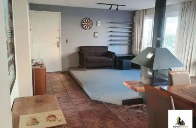 Apartamento de 2 dormitórios com vaga bairro Petrópolis Porto Alegre.