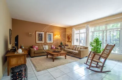 Casa com 3 quartos à venda na Rua Pascoal Pais, 532, Vila Cordeiro, São Paulo