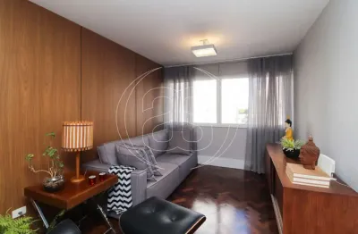 Apartamento 02 dormitórios com 3º revertido reformado moema pássaros