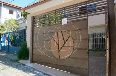 Casa com 3 quartos para alugar na Rua Júlio Rua Perez, 16, Campo Belo, São Paulo