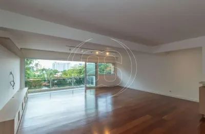 Apartamento de 185m² com reforma minimalista à venda no alto da boa vista