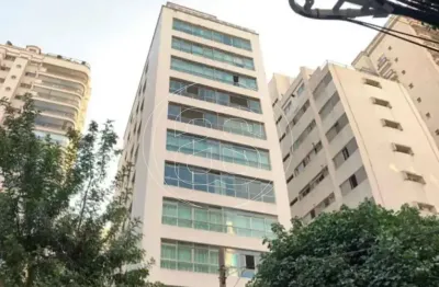 Apartamento á venda em paraíso com 240m² - 3 vagas de garagem