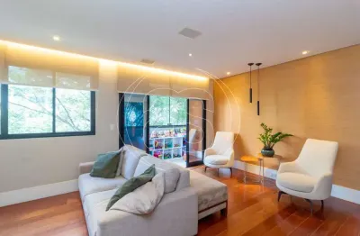 Apartamento com 3 quartos à venda na Avenida Ibijaú, 322, Moema, São Paulo