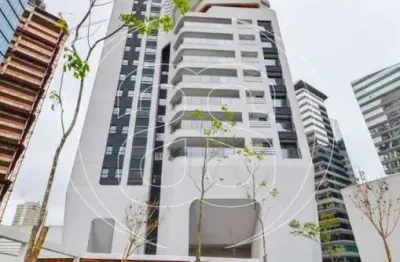 Apartamento com 4 suítes e 4 vagas no alto da boa vista