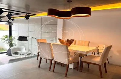 Casa com 3 quartos à venda na Rua Guaninas, 82, Jardim Aeroporto, São Paulo