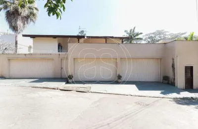 Casa residencial de 632m²  com 5 dorm e 4 vagas em santo amaro