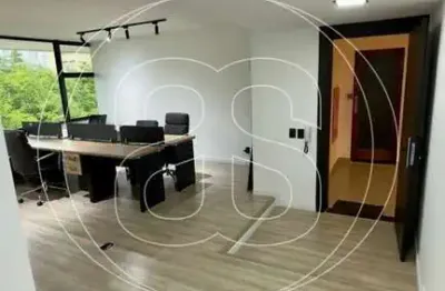 Sala comercial mobiliada para locação em moema índios com 02 vagas ? prédio moderno com heliponto