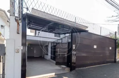 Casa comercial com 8 salas para alugar na Rua Acruás, 72, Campo Belo, São Paulo