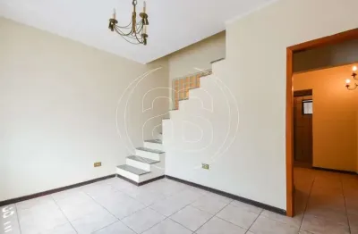 Casa com 3 quartos à venda na Travessa Caixa de Previdência, 25, Planalto Paulista, São Paulo