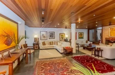 Casa com 4 quartos à venda na Rua Iraúna, 702, Moema, São Paulo
