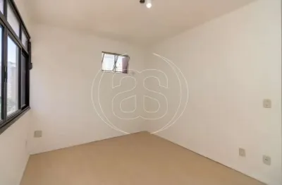 Apartamento studio na região do itaim bibi para venda