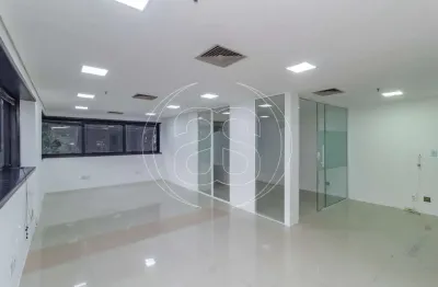 Oportunidade imperdível: sala comercial de 64m² em moema!