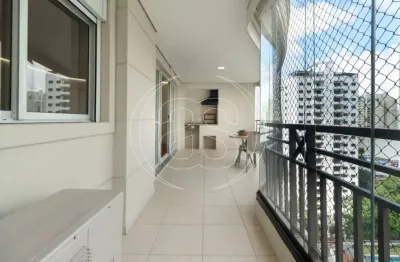 No condomínio mais procurado de moema - apartamento totalmente mobiliado