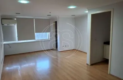 Sala comercial com 1 sala à venda na Rua Américo Brasiliense, 1490, Chácara Santo Antônio, São Paulo