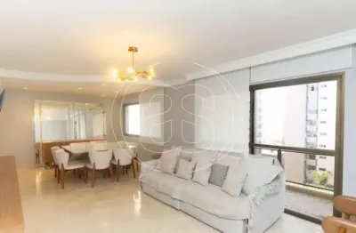 Apartamento com 4 quartos para alugar na Rua Pintassilgo, 519, Moema, São Paulo