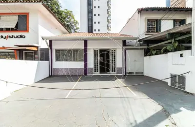 Casa comercial com 5 salas para alugar na Alameda dos Tupiniquins, 232, Moema, São Paulo