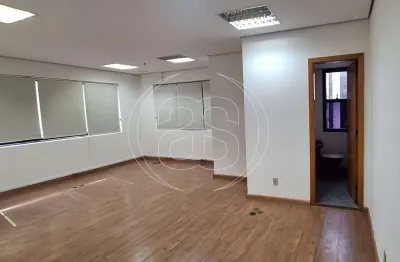 Conjunto Comercial para Venda e Locação na Vila Olimpia com 1 Vaga !