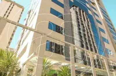 Sala comercial com 2 salas para alugar na Avenida Lavandisca, 741, Moema, São Paulo